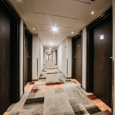 Q 4* Κατοβίτσε