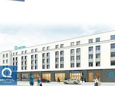 Q Hotel