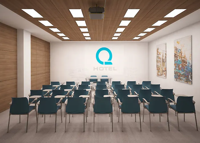 Q 4* Κατοβίτσε