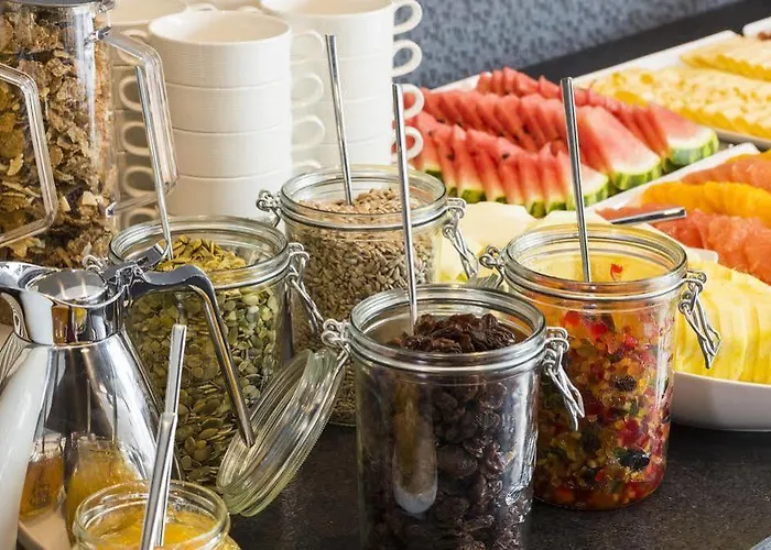 Ξενοδοχείο Q 4*